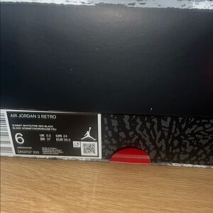 Jordan Air Jordan 3 Retro - Summit White, Fire Red, Black